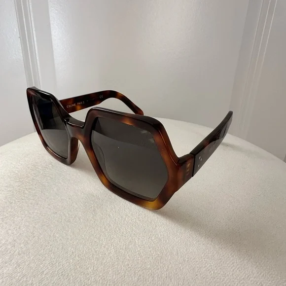 Celine | Accessories | Celine Hexagon S31 Tortoise Shell  display picture 1